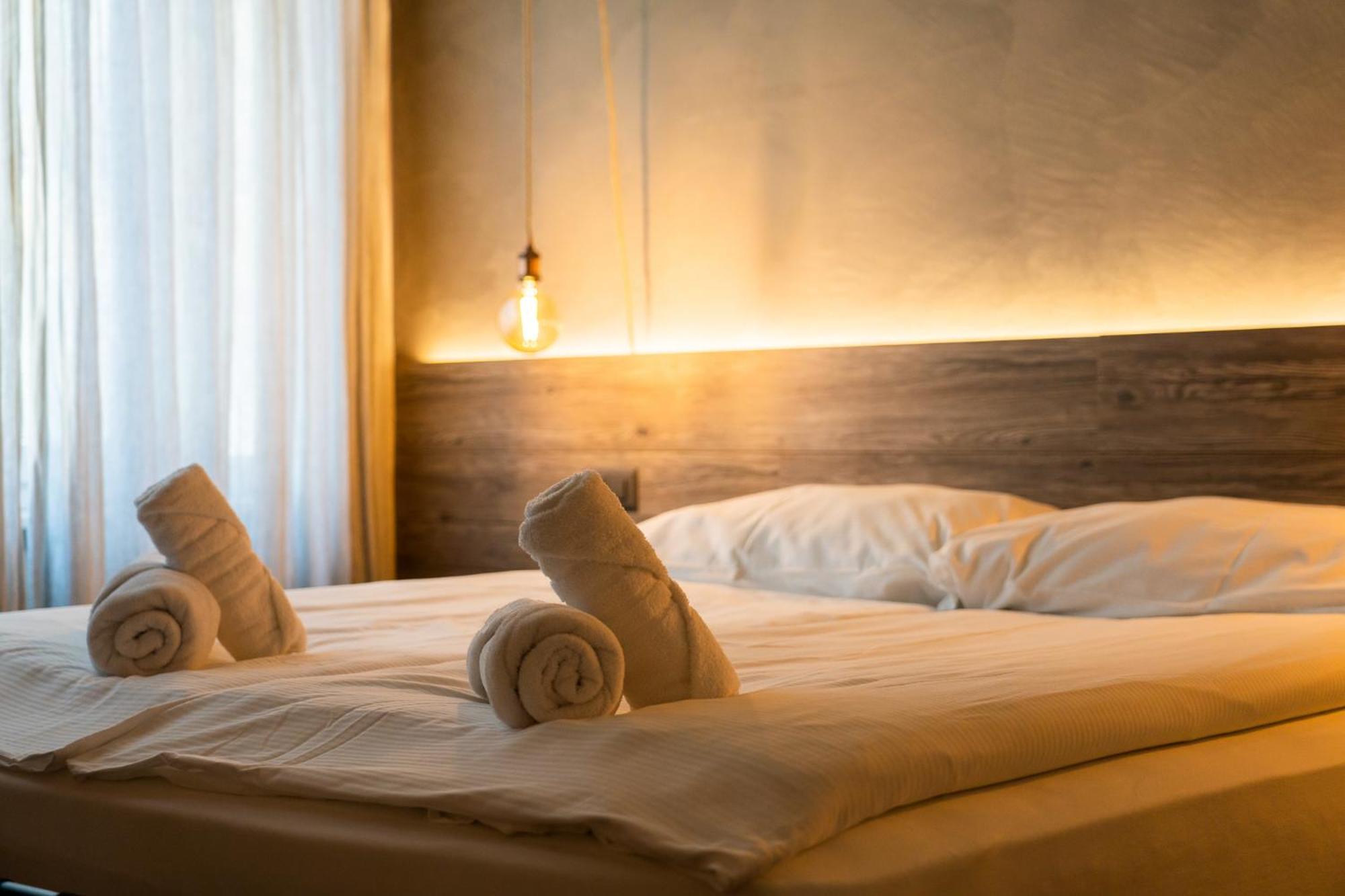 เซเวน บูติก โฮเทล Hotel อัสโกนา ภายนอก รูปภาพ